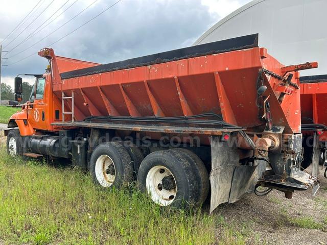 (D2-39) 2003 International 7500 International 7500 Government Surplus Auction - Photo #4