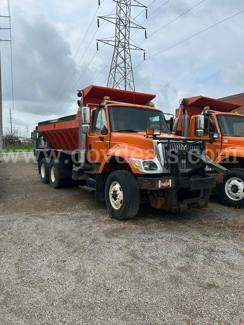 (D2-40) 2003 International 7500 International 7500 Government Surplus Auction - Photo #4