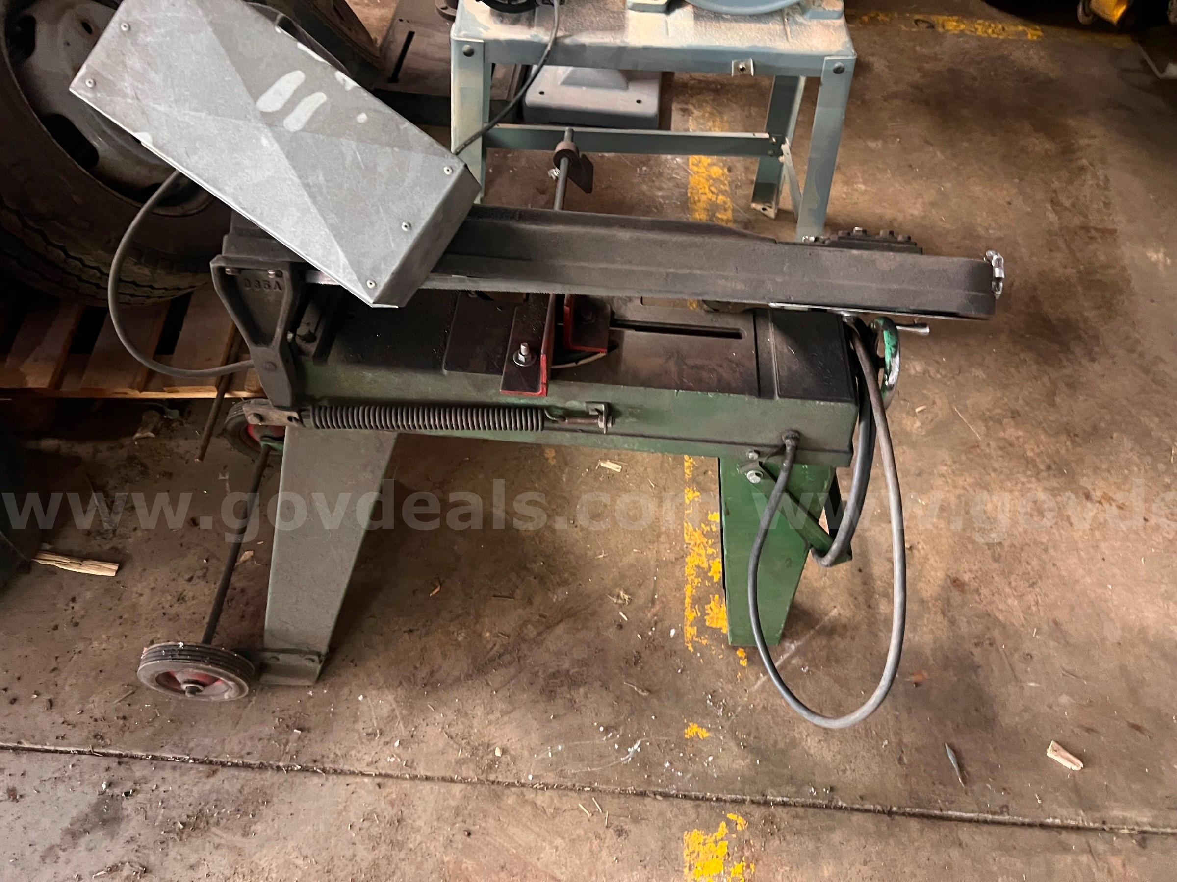 Industrial metal saw   Government Surplus Auction - Photo #2