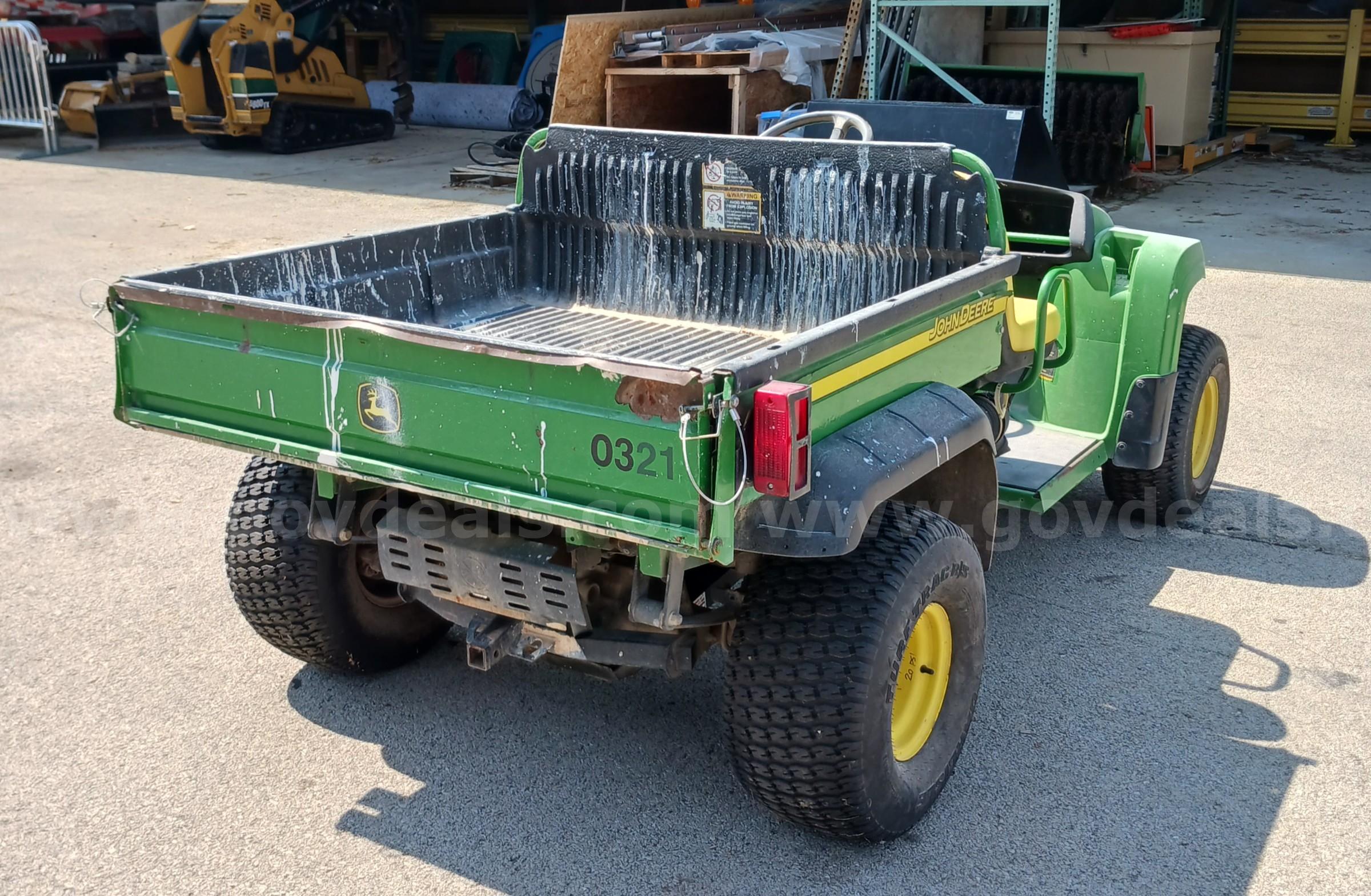 2008 John Deere Gasoline Turf TX Gator John Deere TX Gator Government Surplus Auction - Photo #3
