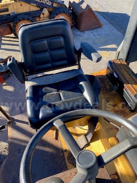 Asphalt Roller  DYNAPAC Government Surplus Auction - Photo #5