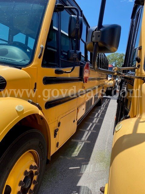 2011 Freightliner B2 Bus Freightliner B2 Bus Chassis Government Surplus Auction - Primary Photo