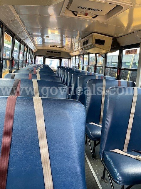 2011 Freightliner B2 Bus Freightliner B2 Bus Chassis Government Surplus Auction - Photo #4