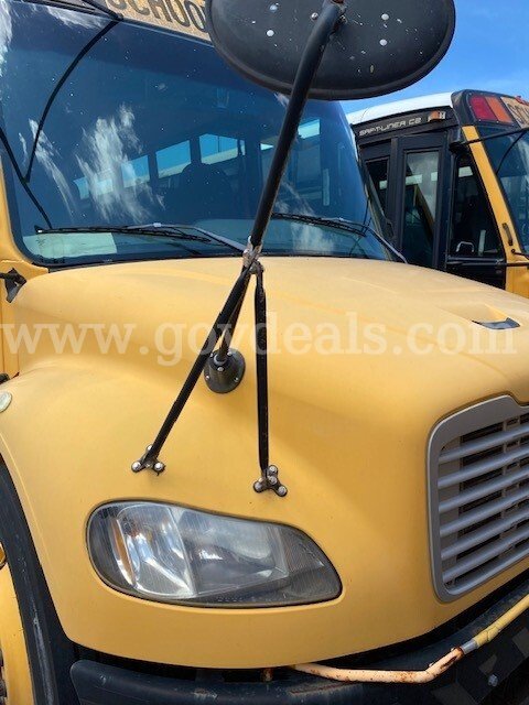 2011 Freightliner B2 Freightliner B2 Bus Chassis Government Surplus Auction - Photo #2
