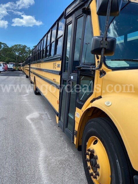 2011 Freightliner B2 Freightliner B2 Bus Chassis Government Surplus Auction - Photo #3