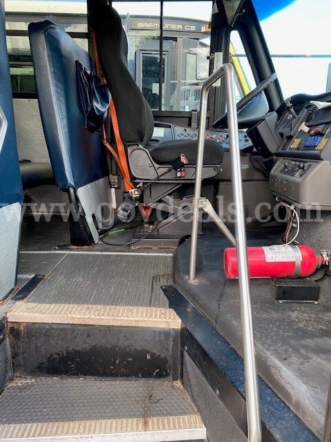 2011 Freightliner B2 Freightliner B2 Bus Chassis Government Surplus Auction - Photo #4