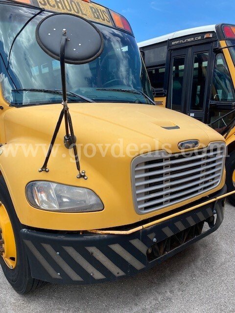 2011 Freightliner B2 Bus Freightliner B2 Bus Chassis Government Surplus Auction - Primary Photo