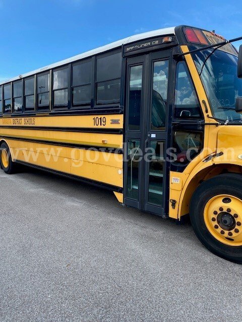 2011 Freightliner B2 Bus Freightliner B2 Bus Chassis Government Surplus Auction - Primary Photo