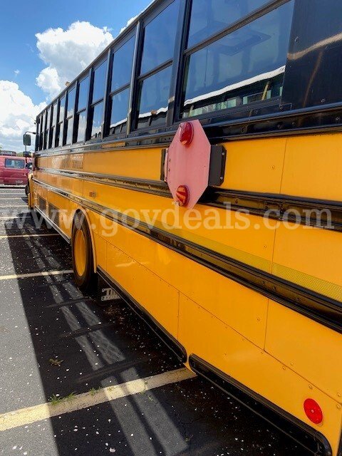 2011 Freightliner B2 Bus Freightliner B2 Bus Chassis Government Surplus Auction - Primary Photo