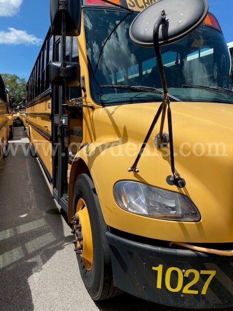 2011 Freightliner B2 Bus Freightliner B2 Bus Chassis Government Surplus Auction - Photo #2