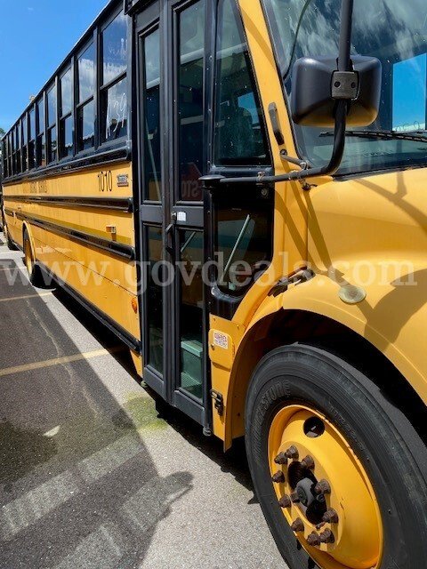 2011 Freightliner B2 Bus Freightliner B2 Bus Chassis Government Surplus Auction - Primary Photo