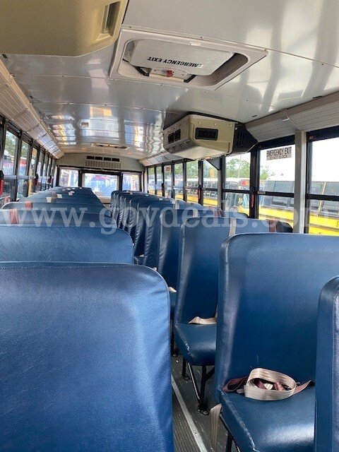 2011 Freightliner B2 Bus Freightliner B2 Bus Chassis Government Surplus Auction - Photo #5