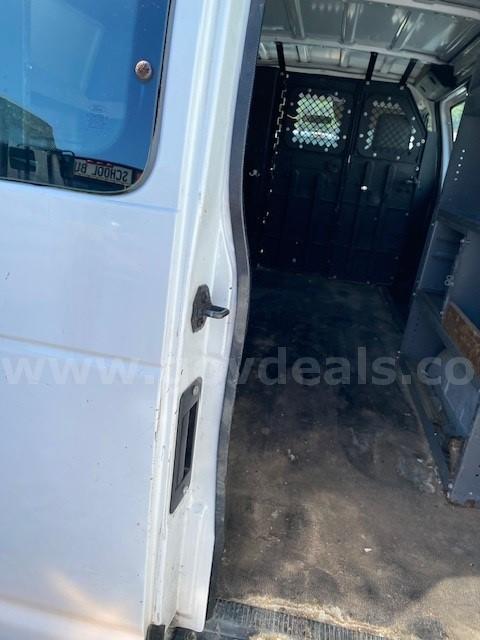 2009 Ford Econoline Ford Econoline Government Surplus Auction - Photo #4