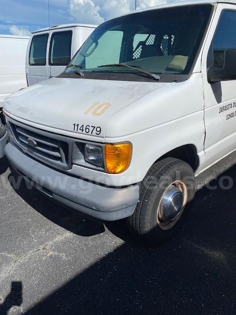 2006 Ford Econoline Ford Econoline Government Surplus Auction - Primary Photo