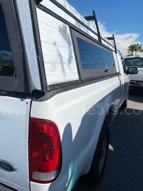 2007 Ford F-250 SD Ford F-250 Government Surplus Auction - Photo #4
