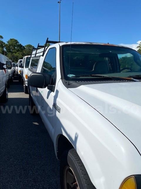 2007 Ford F-250 SD Ford F-250 Government Surplus Auction - Photo #5