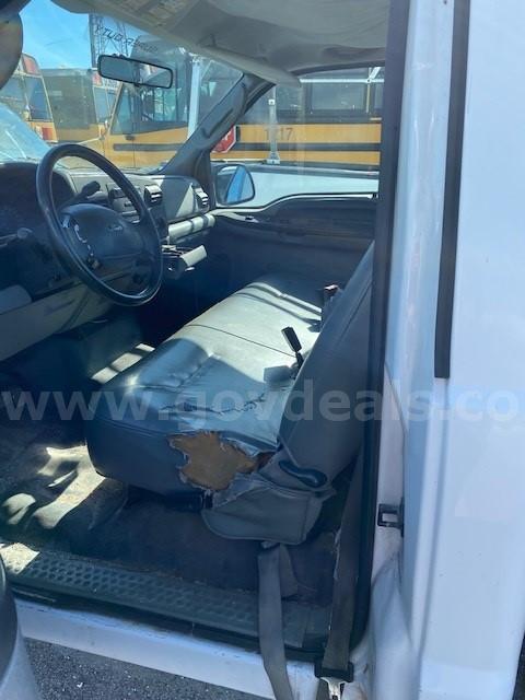 2007 Ford F-250 SD Ford F-250 Government Surplus Auction - Photo #3