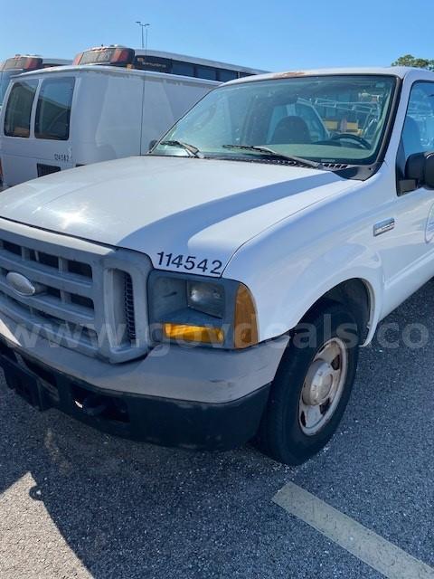 2005 Ford F-250 SD Ford F-250 Government Surplus Auction - Primary Photo