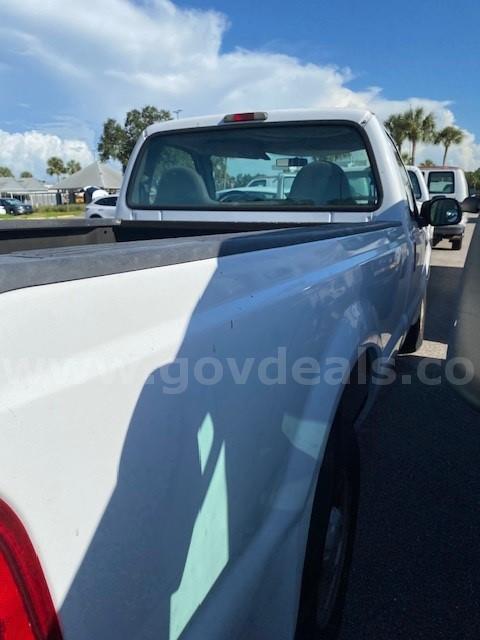 2005 Ford F-250 SD Ford F-250 Government Surplus Auction - Photo #5