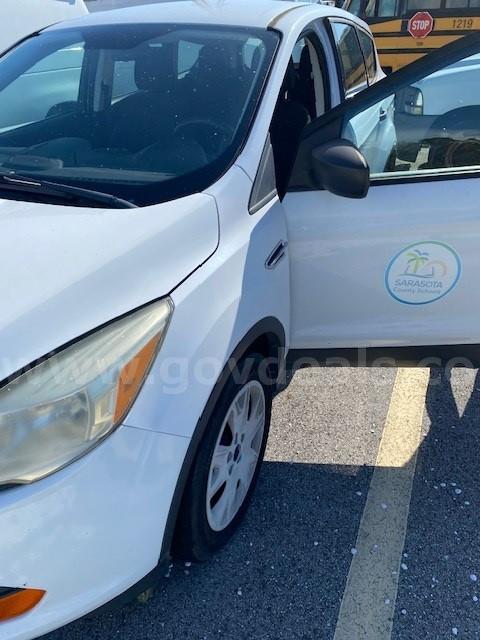 2014 Ford Escape Ford Escape Government Surplus Auction - Photo #4