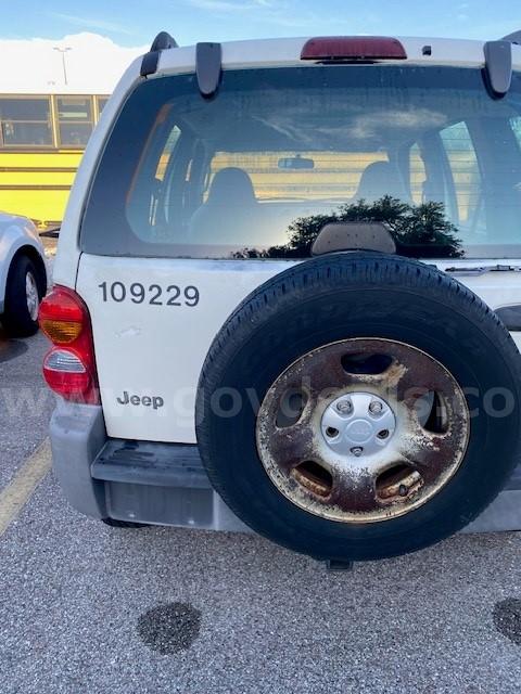 2004 Jeep Liberty Jeep Liberty Government Surplus Auction - Primary Photo