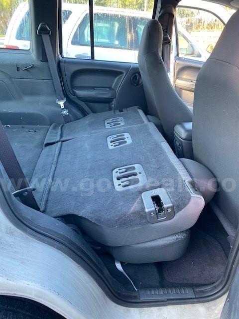 2004 Jeep Liberty Jeep Liberty Government Surplus Auction - Photo #4