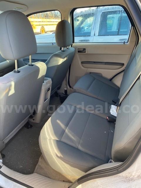 2009 Ford Escape Ford Escape Government Surplus Auction - Photo #4
