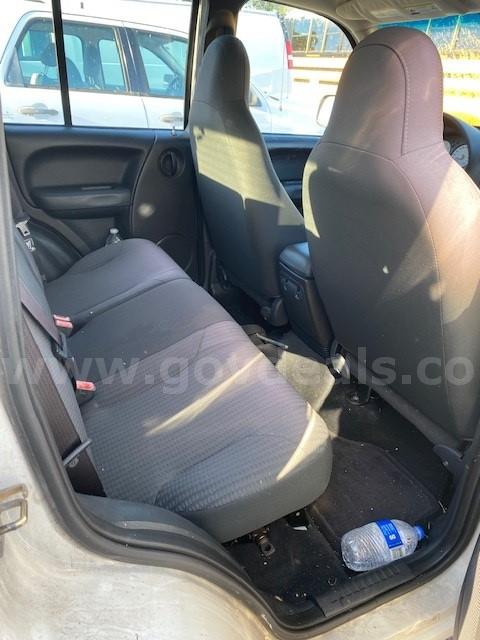 2004 Jeep Liberty Jeep Liberty Government Surplus Auction - Photo #6
