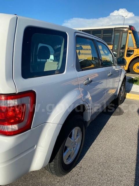 2009 Ford Escape Ford Escape Government Surplus Auction - Photo #4