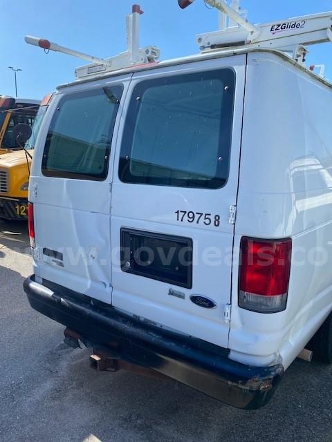 2013 Ford Econoline Ford Econoline Government Surplus Auction - Primary Photo