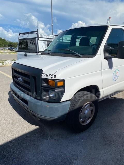2013 Ford Econoline Ford Econoline Government Surplus Auction - Photo #4