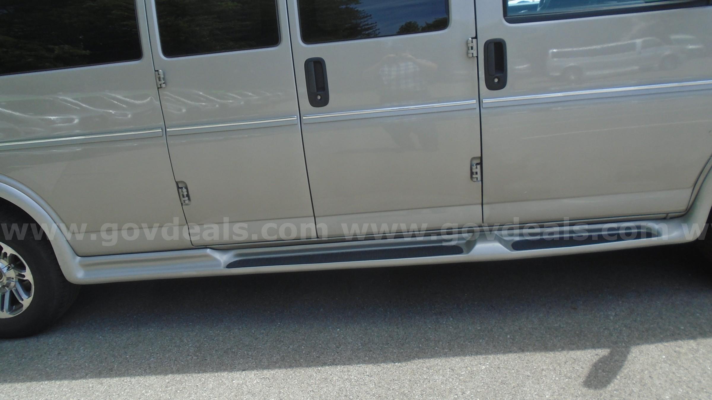 2023 Chevrolet Express Explorer Conversion Van Chevrolet Explorer Government Surplus Auction - Photo #4