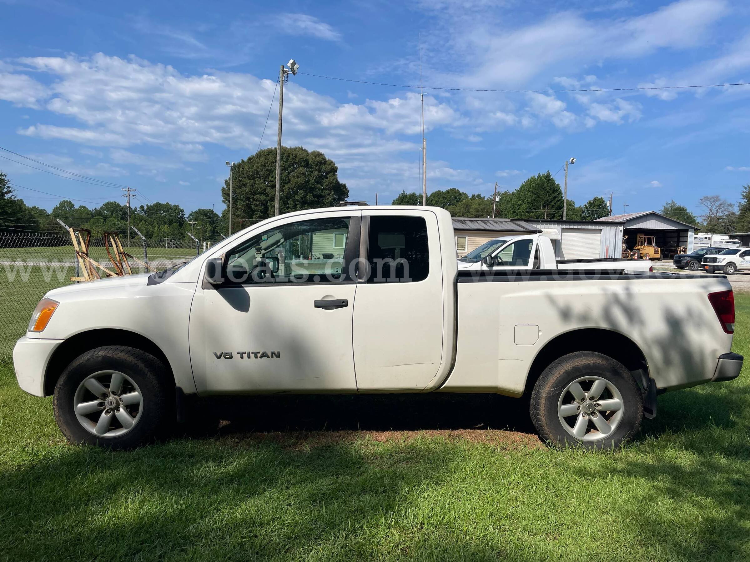 2010 Nissan Titan - MUST BE TOWED Nissan Titan Government Surplus Auction - Photo #3