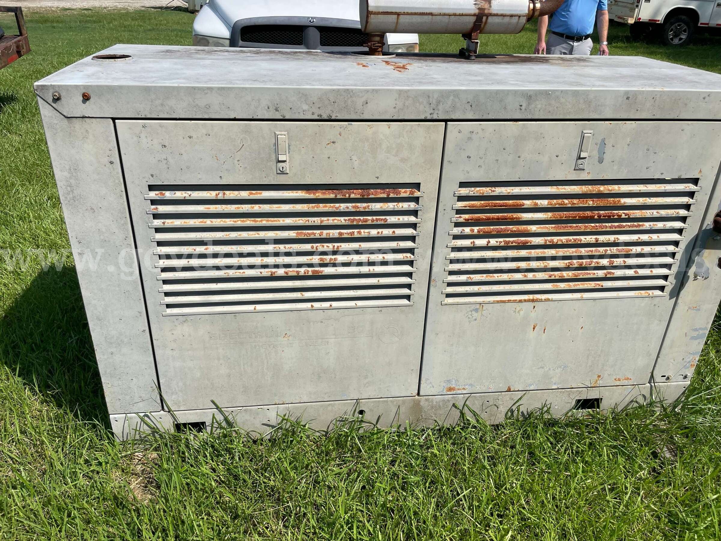 Detroit Diesel Generator   Government Surplus Auction - Photo #4