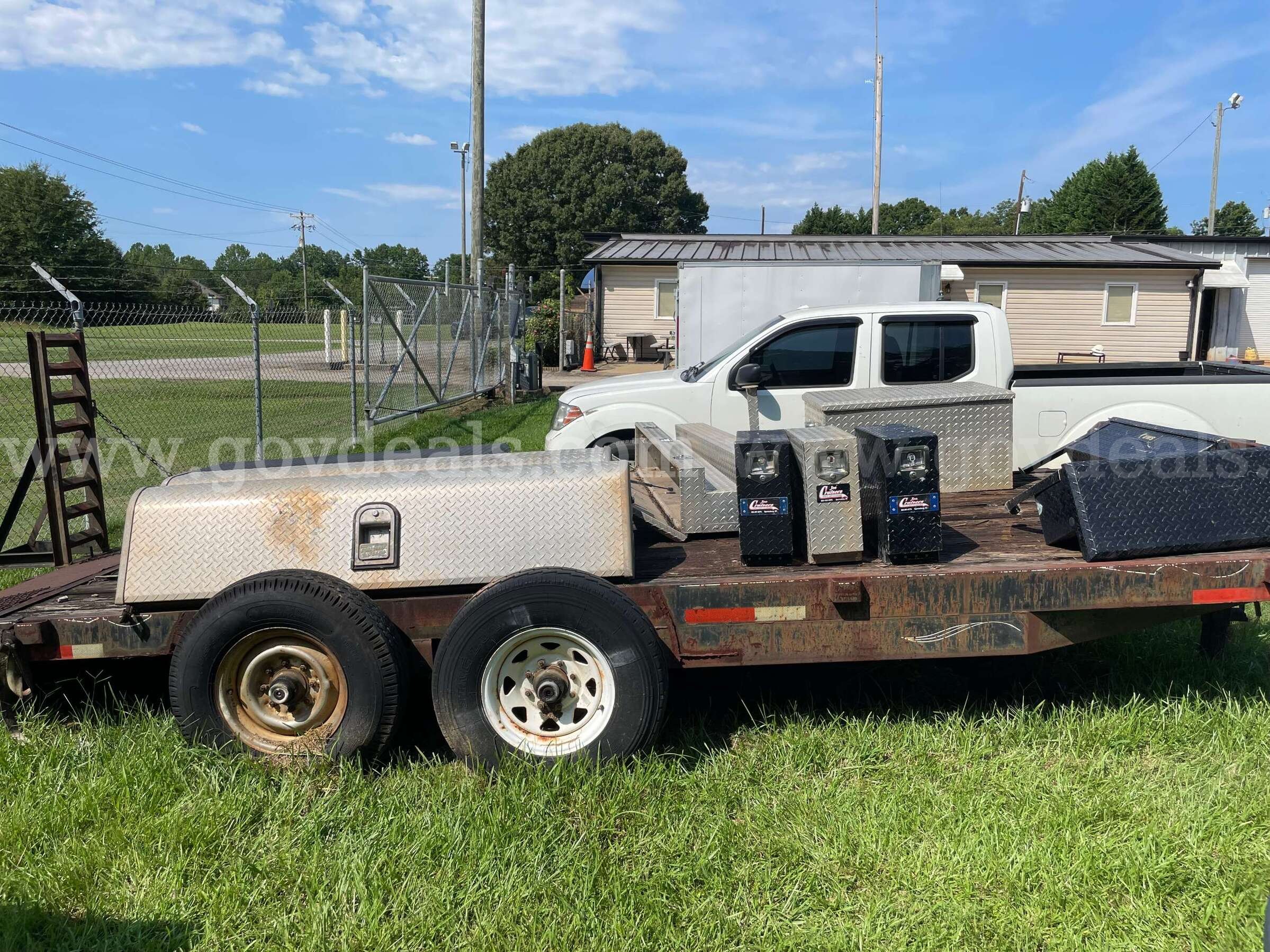 Flatbed Trailer   Government Surplus Auction - Photo #3
