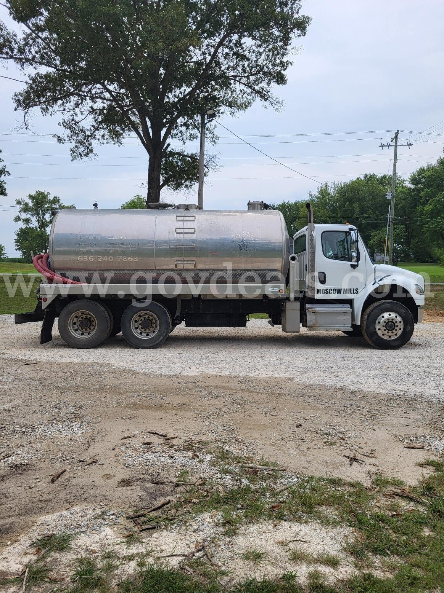 2019 Freightliner M2 Tank Truck Aluminum 4000 Gallon Freightliner 4000 Government Surplus Auction - Photo #4