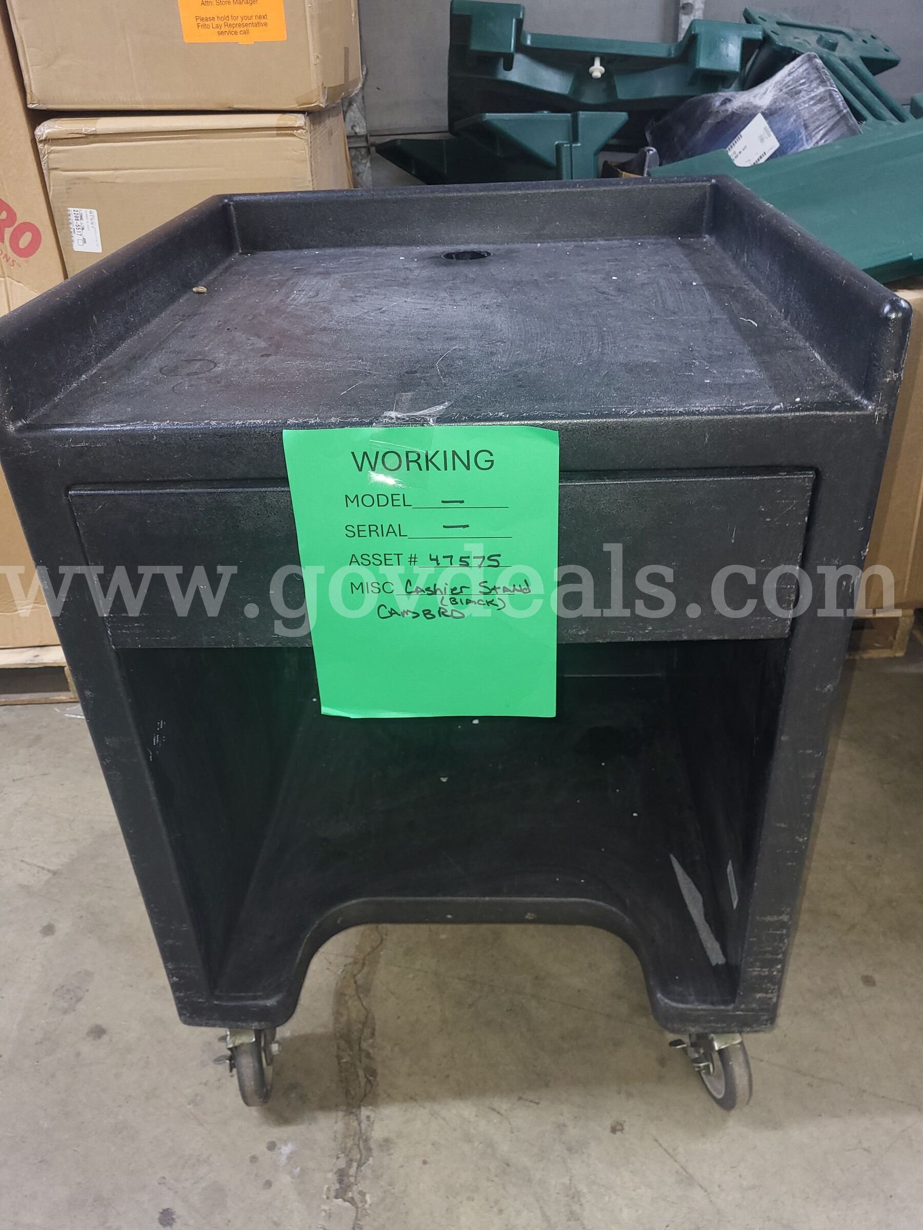 Point of Sale Cart Cambro  Government Surplus Auction - Primary Photo