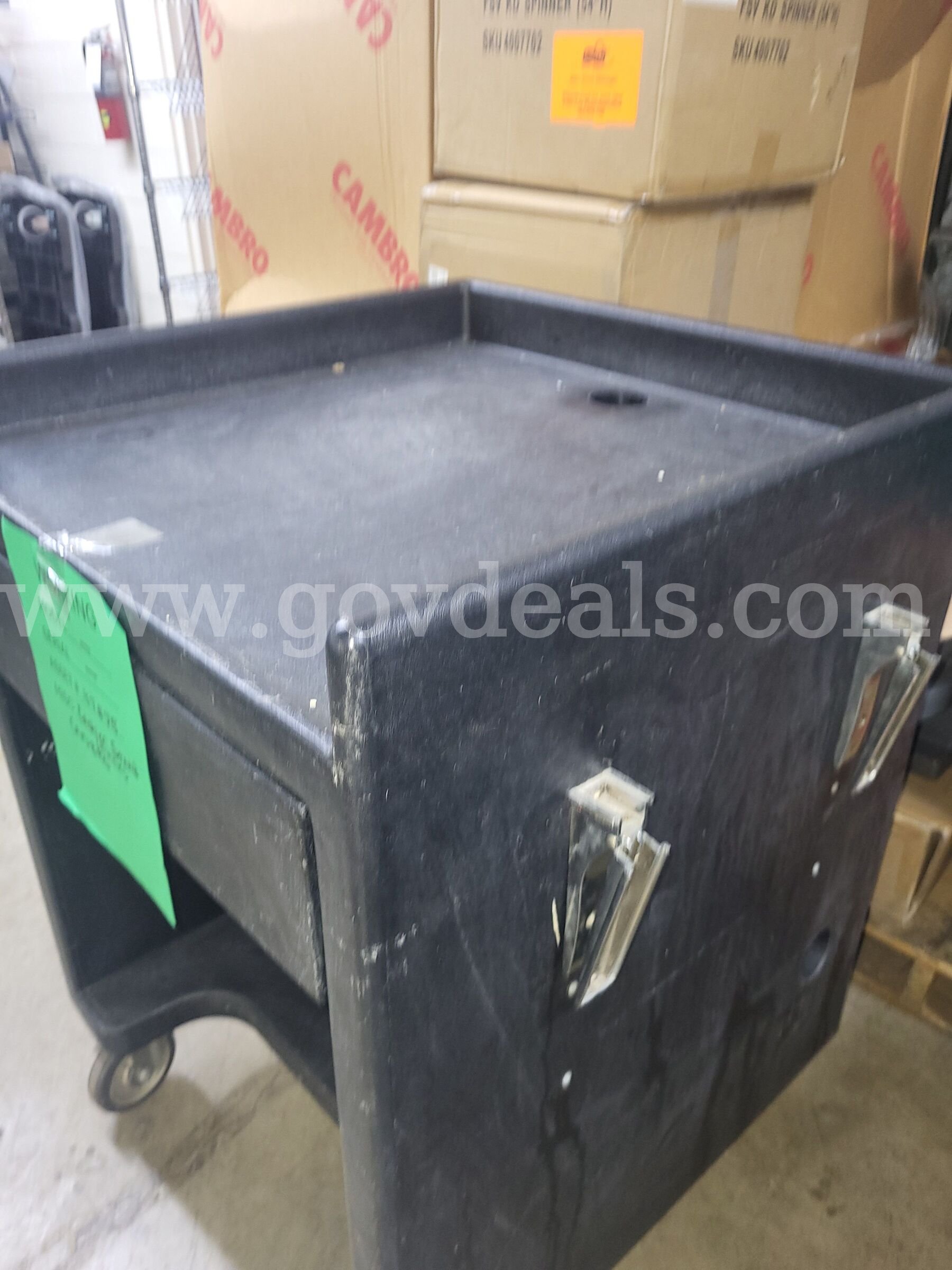 Point of Sale Cart Cambro  Government Surplus Auction - Photo #4