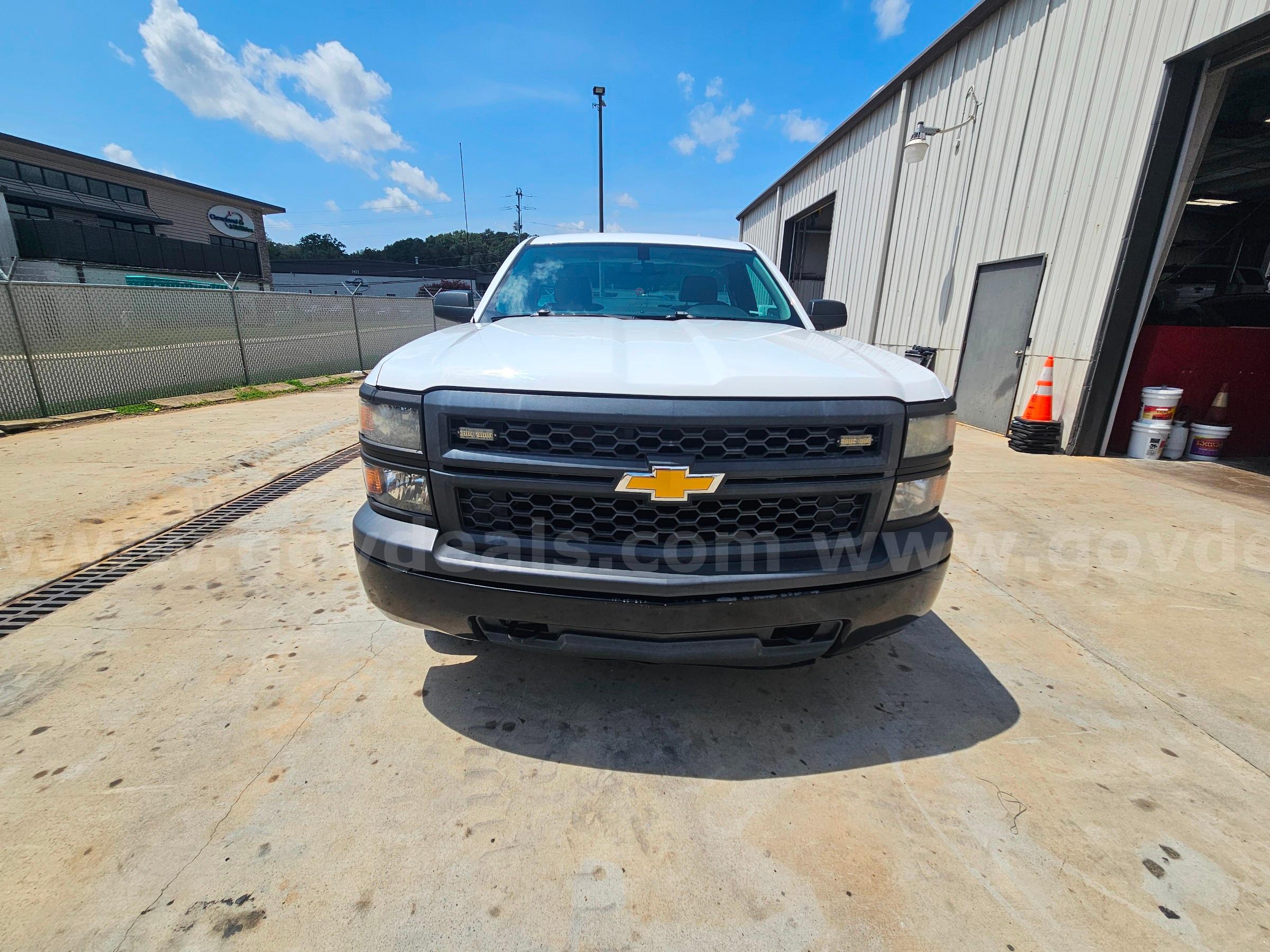 2015 Chevrolet Silverado 1500 Work Truck Short Box 2WD Chevrolet Silverado Government Surplus Auction - Photo #2
