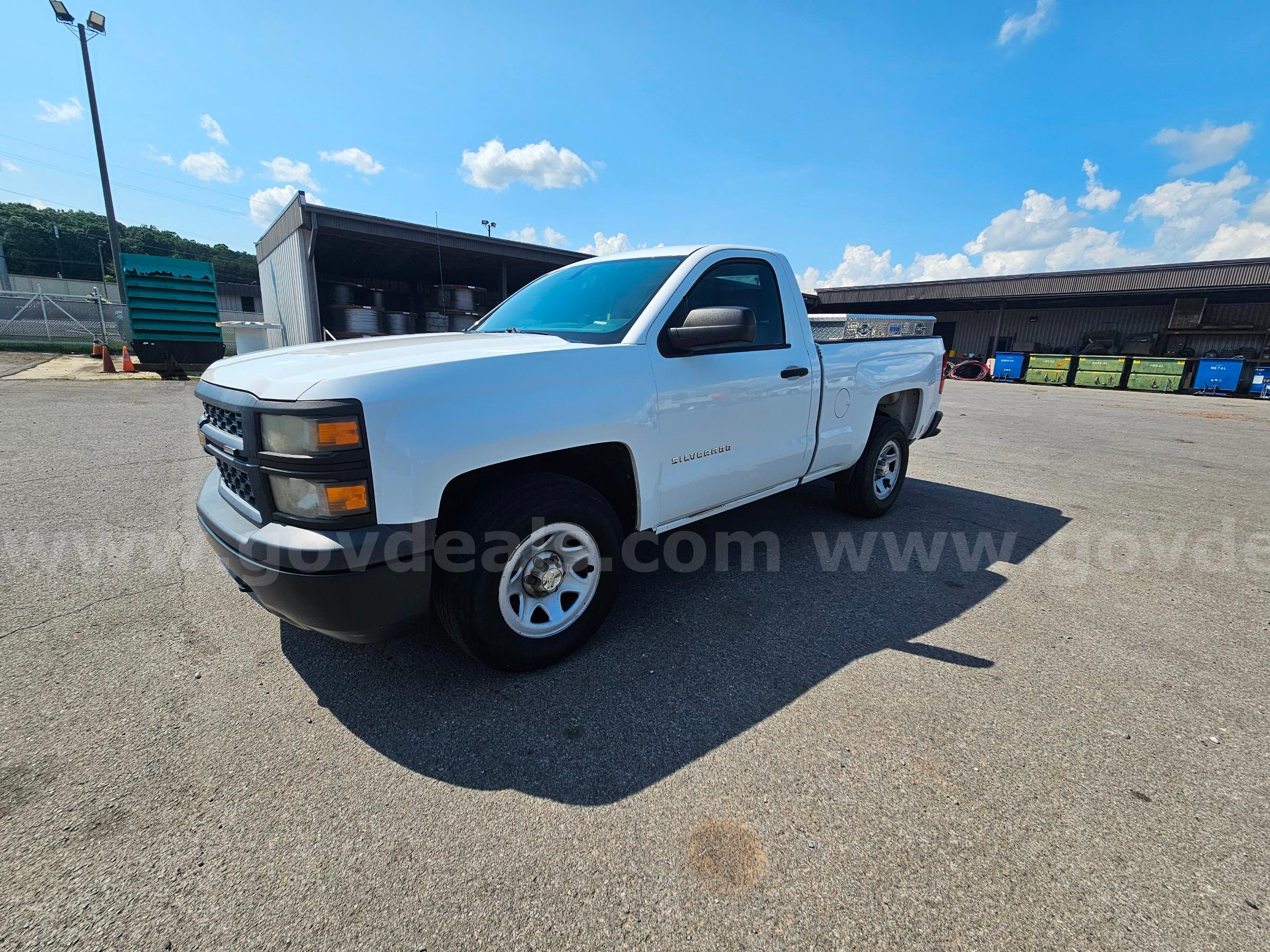 2014 Chevrolet Silverado 1500 Work Truck 1WT Regular Cab 2WD Chevrolet Silverado Government Surplus Auction - Photo #4