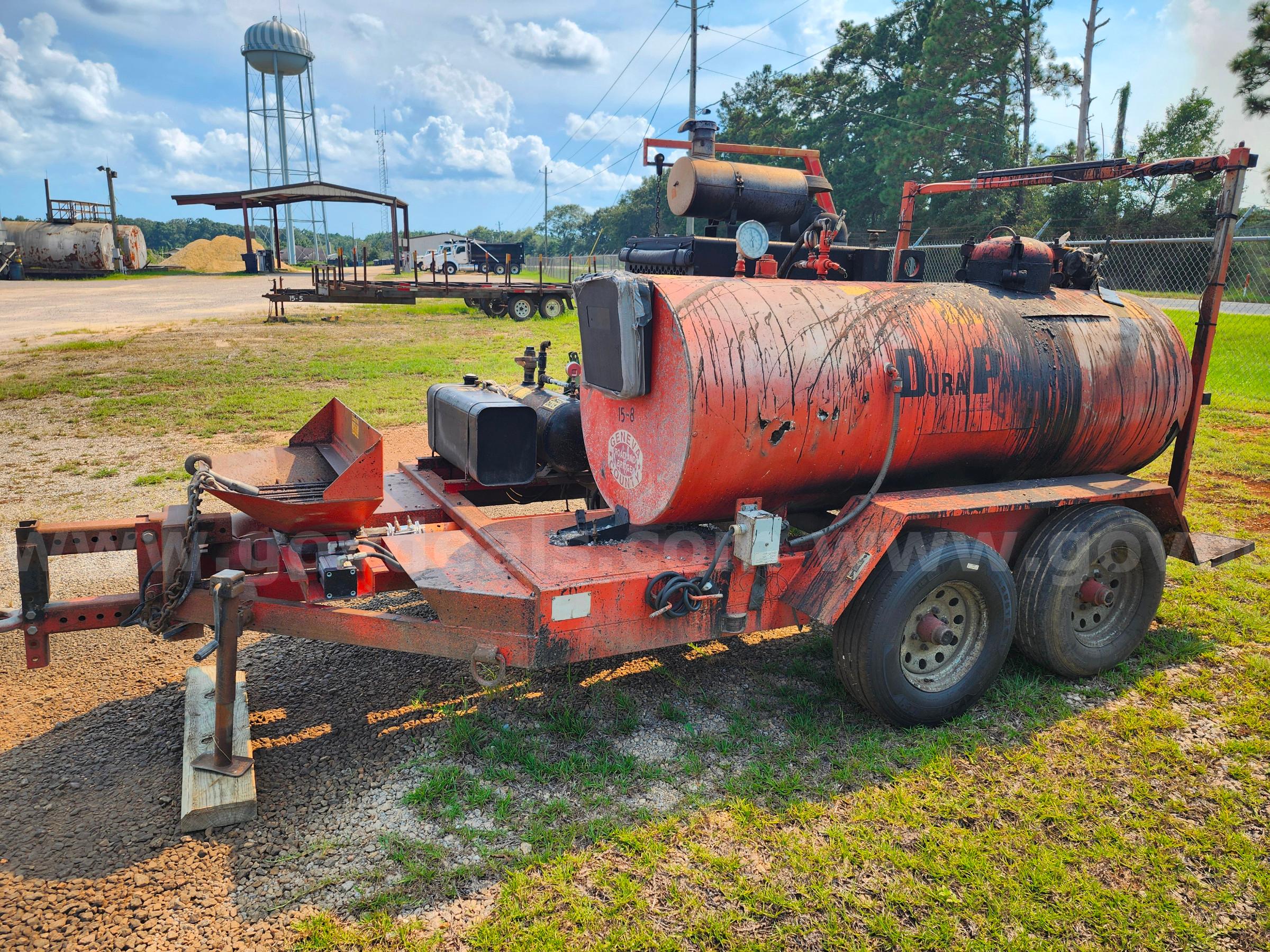 Durapatcher 125DJT, Good Engine DURAPATCHER 125DJT Government Surplus Auction - Photo #3