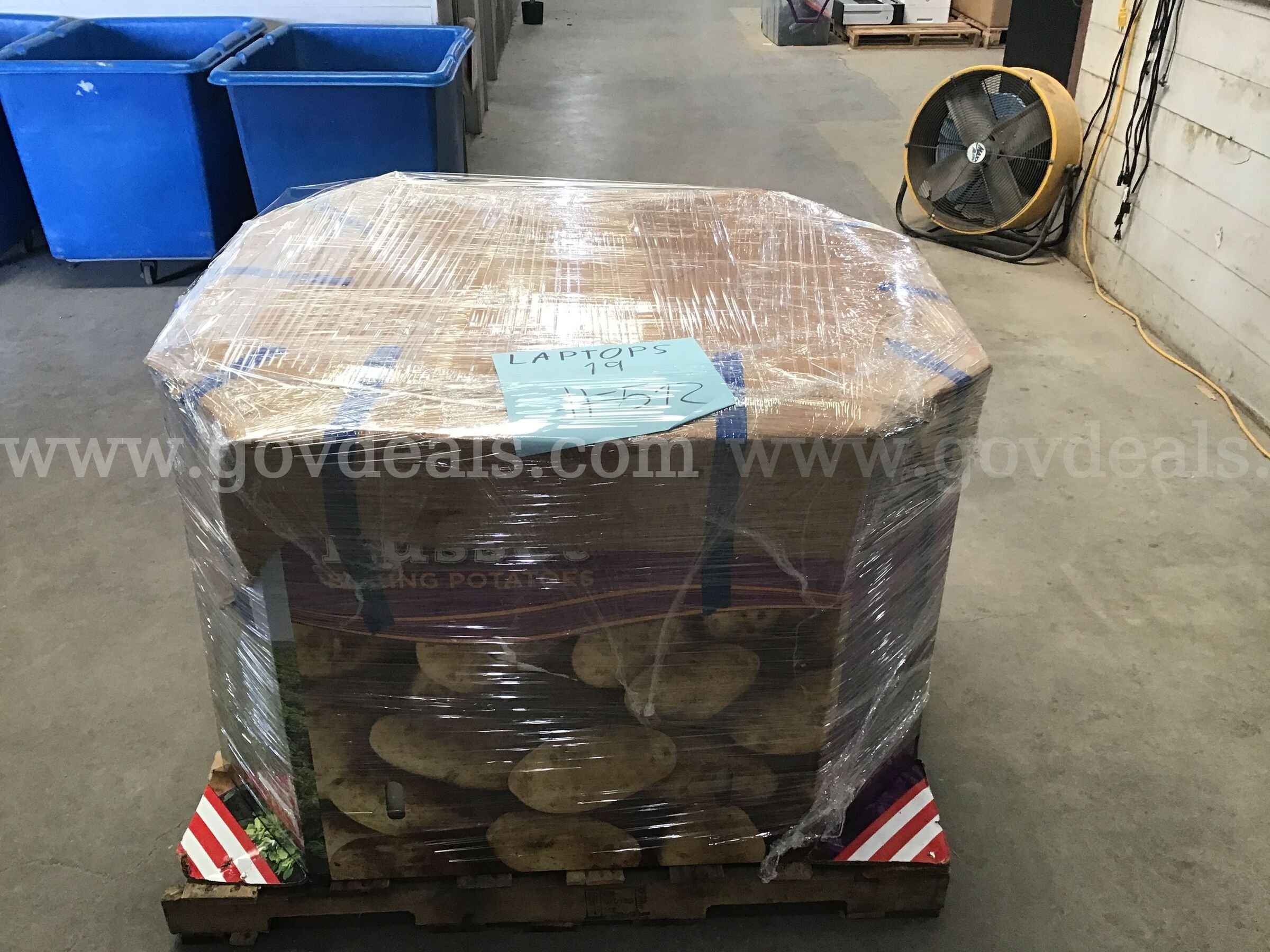 Lot 19 - 98 Laptop Computers - 385lbs including gaylord box and pallet  385lbs Government Surplus Auction - Photo #4