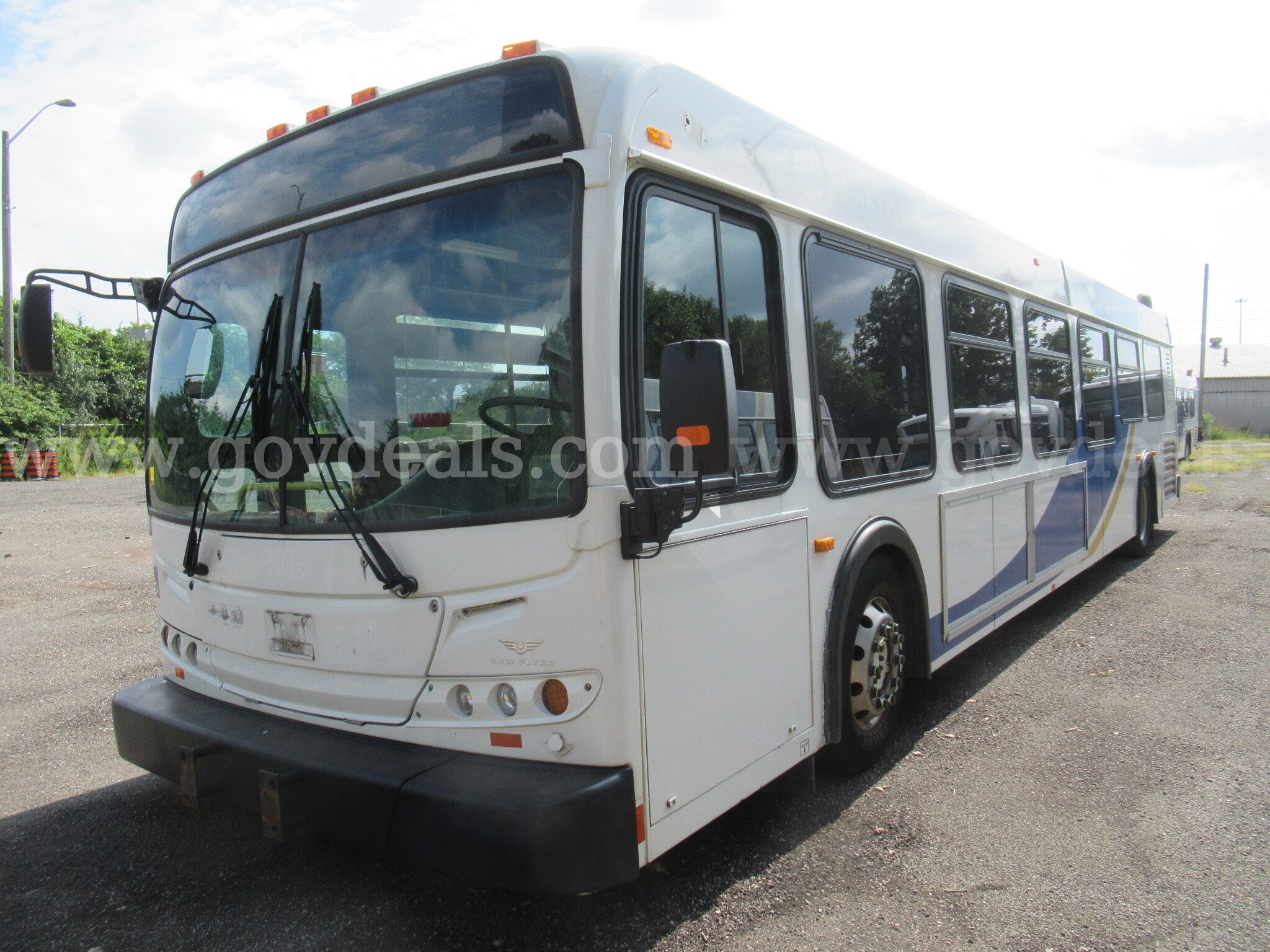 2008 New Flyer New Flyer Transit Bus Government Surplus Auction - Photo #4
