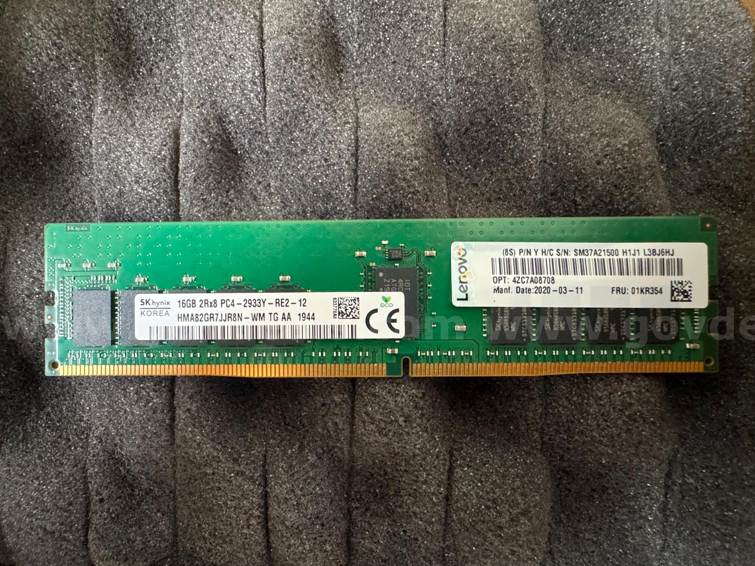 16GB DDR4 PC4-2933 Server RAM - Lot of 36 Sticks Lenovo 2933 Government Surplus Auction - Photo #2