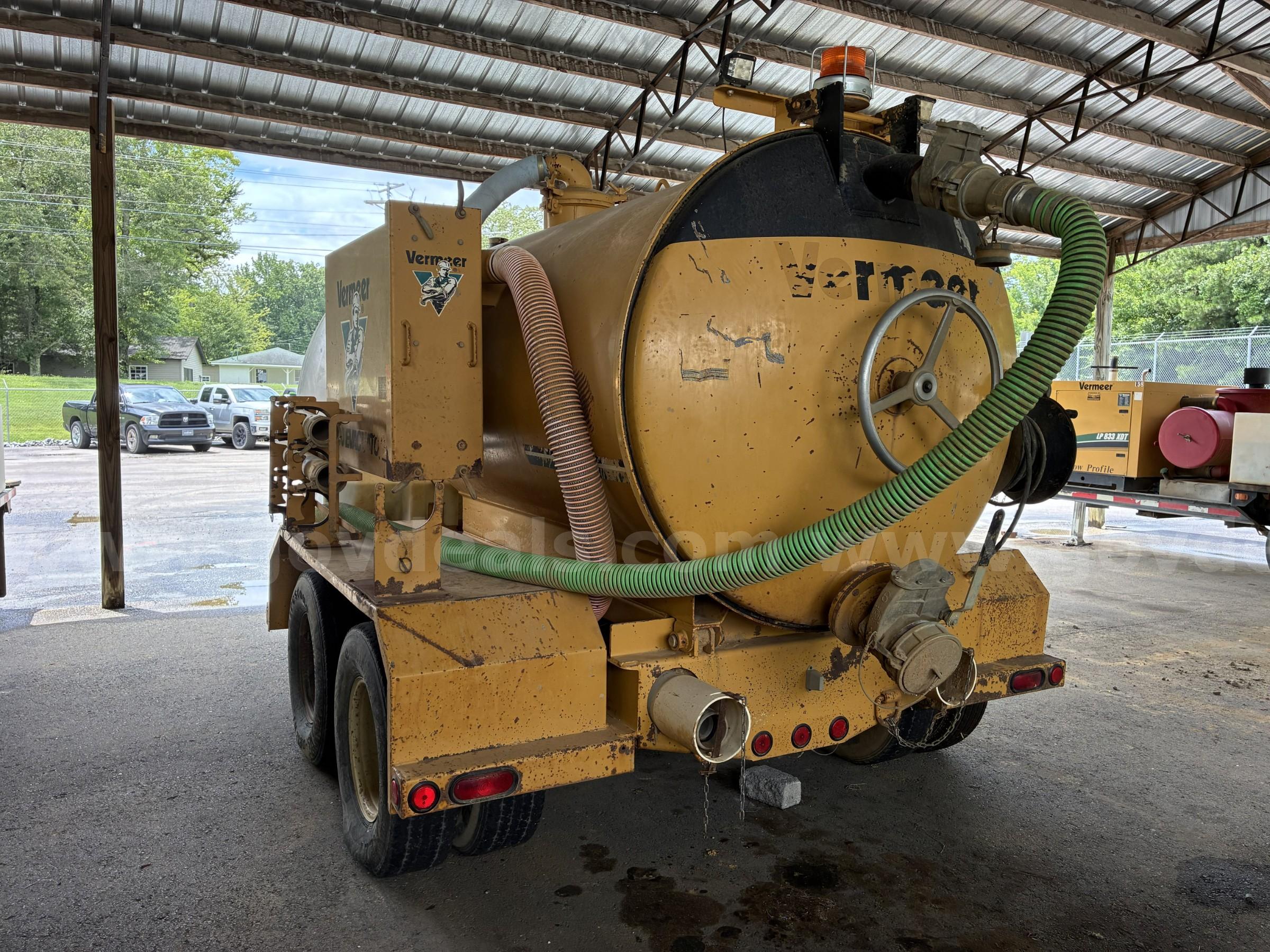 2001 Vermeer Corporation Vermeer Corporation E900 Government Surplus Auction - Photo #2