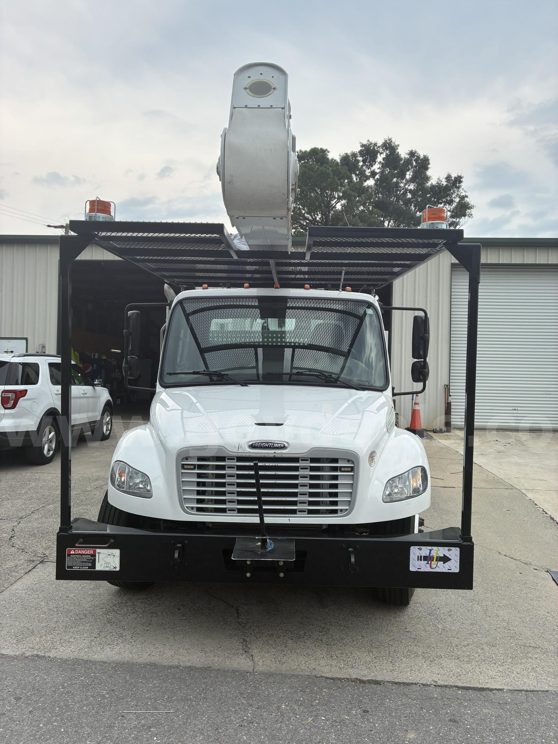 2018 Freightliner M2 106 Medium Duty Freightliner 106 Government Surplus Auction - Photo #5