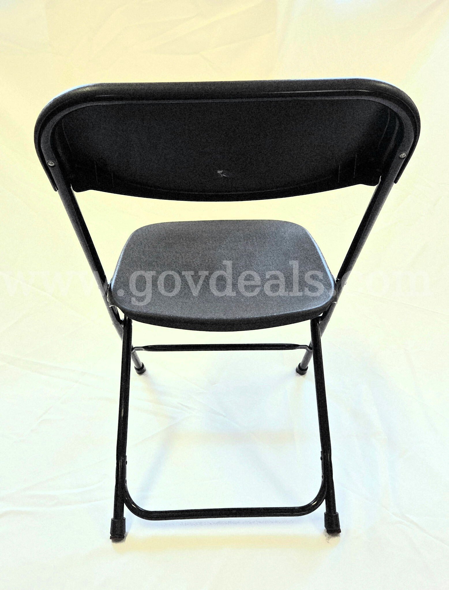 BLACK FOLDING CHAIRS   Government Surplus Auction - Photo #3