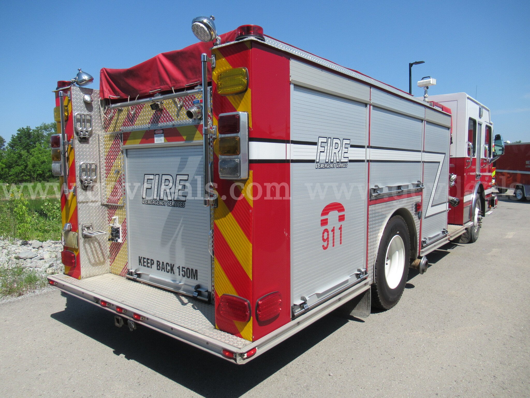 2002 Spartan Firetruck Spartan Firetruck Government Surplus Auction - Photo #2