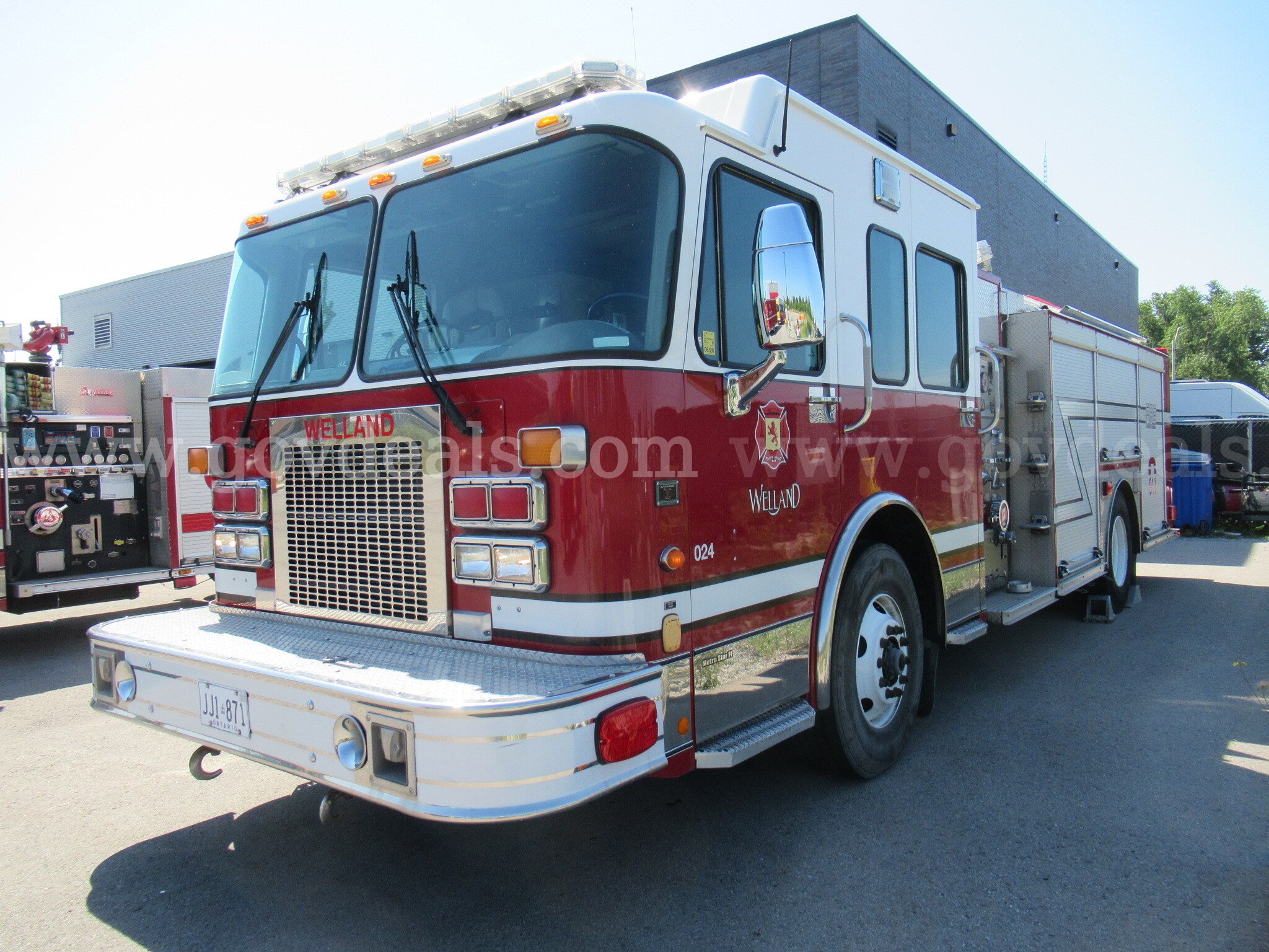 2002 Spartan Firetruck Spartan Firetruck Government Surplus Auction - Photo #4