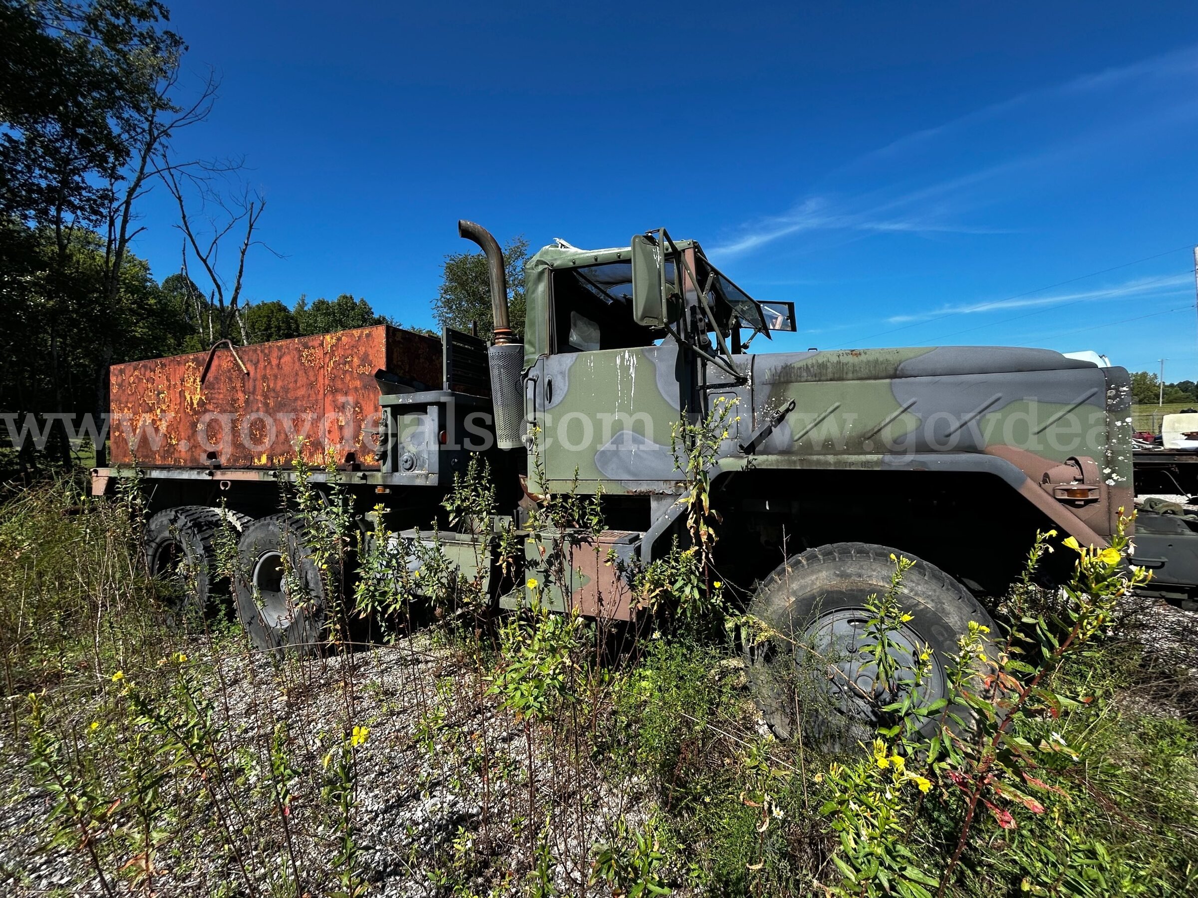 AM General 5-Ton Military Cargo Truck with Front Winch (Water Truck) AM General  Government Surplus Auction - Primary Photo